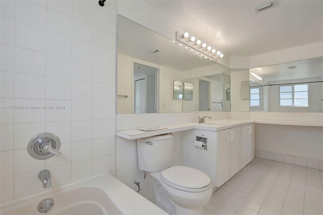 Building Photo - 4350 NW 107th Ave