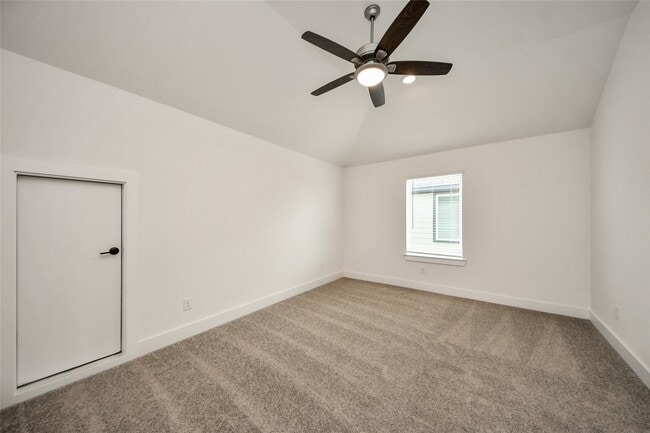 Building Photo - 8046 Kay Hbr Dr