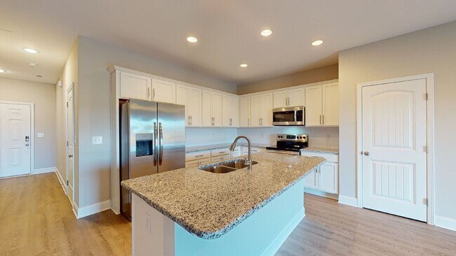 Building Photo - 2614 Virginia Mae Ln