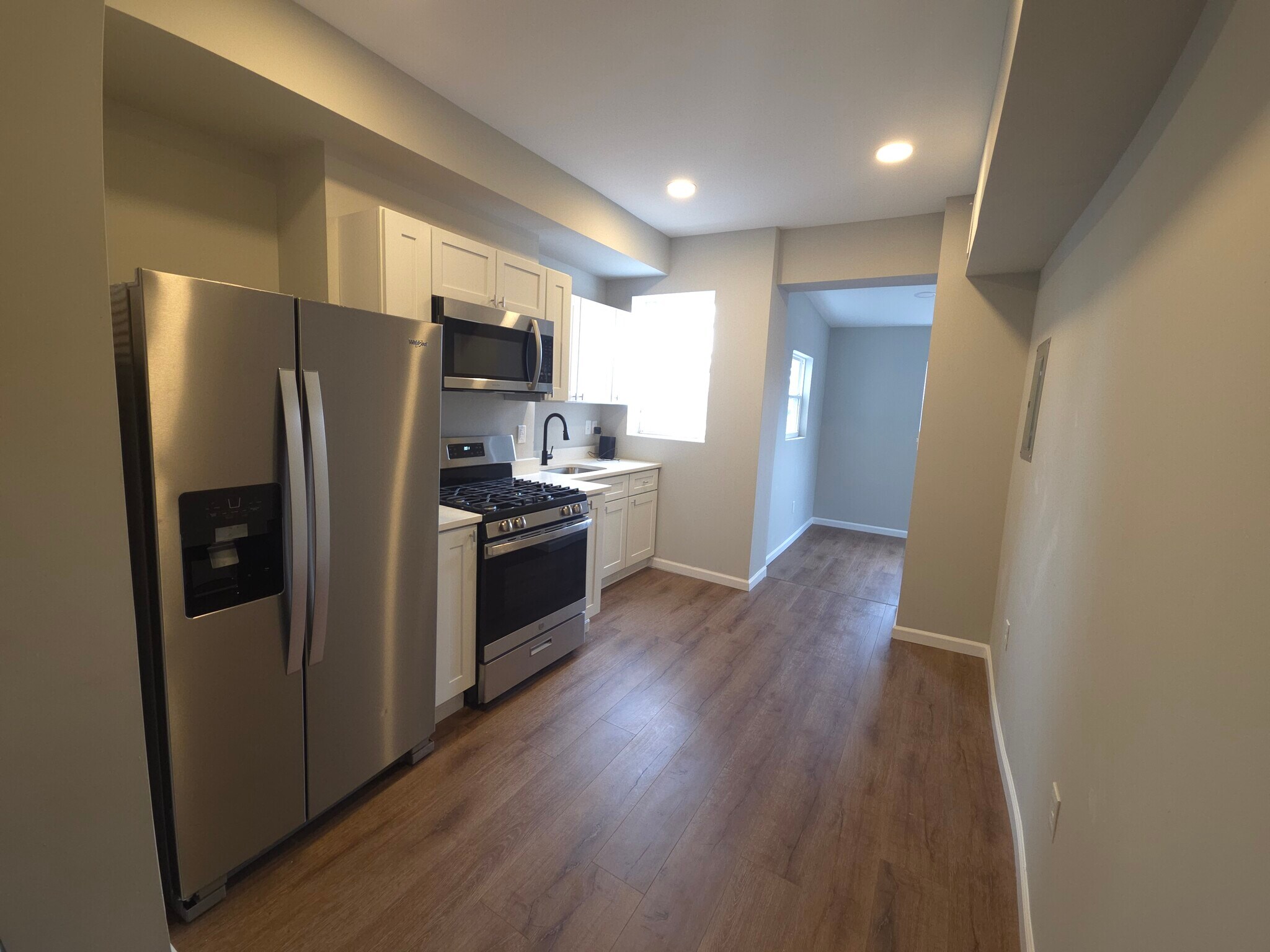 Kitchen - 2732 Reisterstown Rd