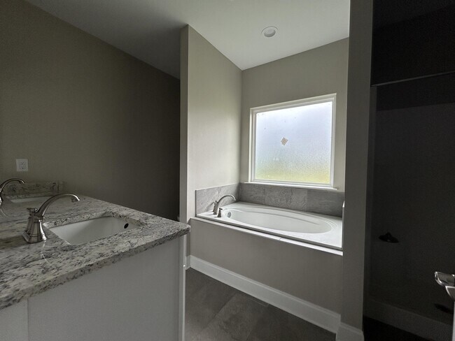 Building Photo - 20460 Egret Rd