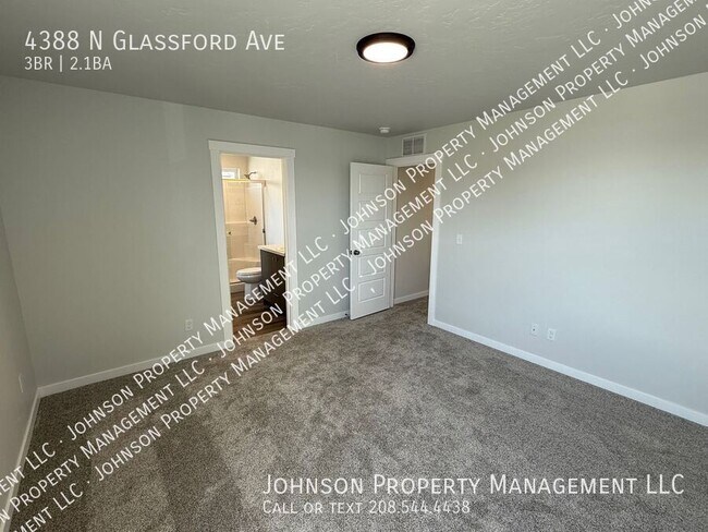 Building Photo - 4388 N Glassford Ave