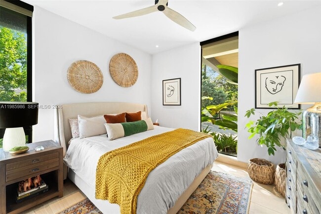 Building Photo - 8625 NE 10th Ave