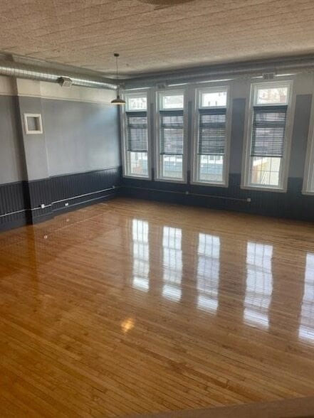 Building Photo - 60-64 High Street Unit 3