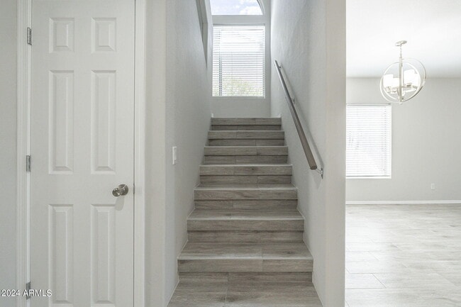 Building Photo - 6326 W El Cortez Pl