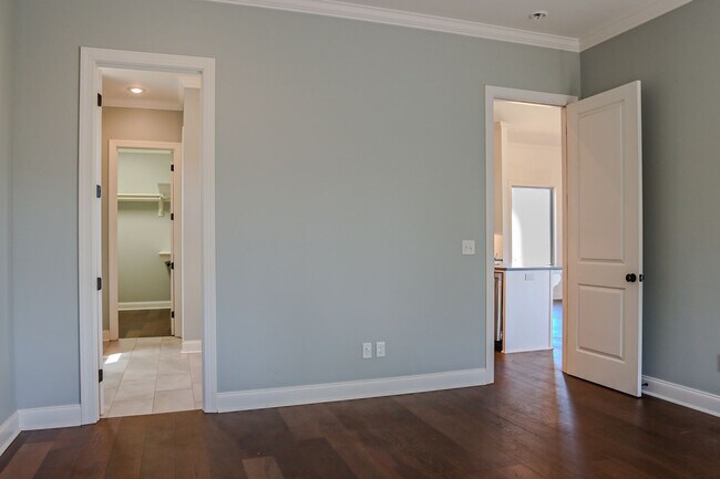 Building Photo - Tuscan Ridge Home