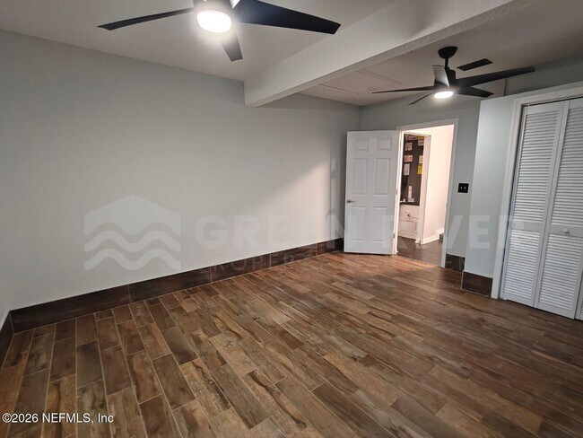 Building Photo - 1549 Sonoma Ct