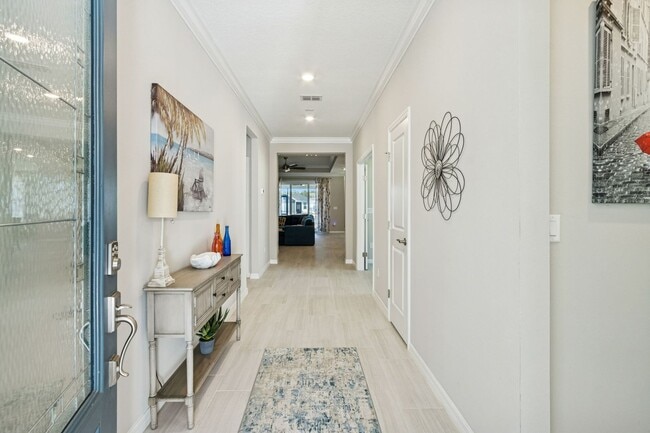 Building Photo - Discover the Ideal 55+ Lifestyle!