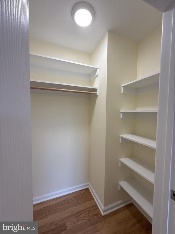 Building Photo - 2754 Hollywood Rd