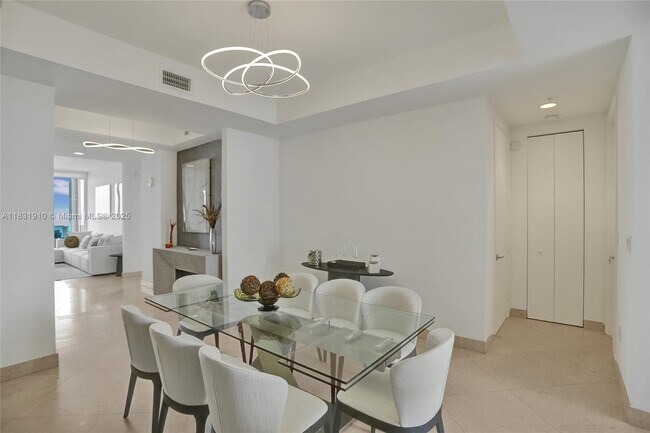 Building Photo - 18101 Collins Ave