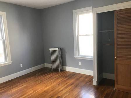 Building Photo - 128 Winthrop St