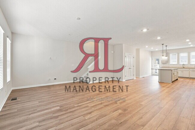 Building Photo - 4157 Tuller Rd