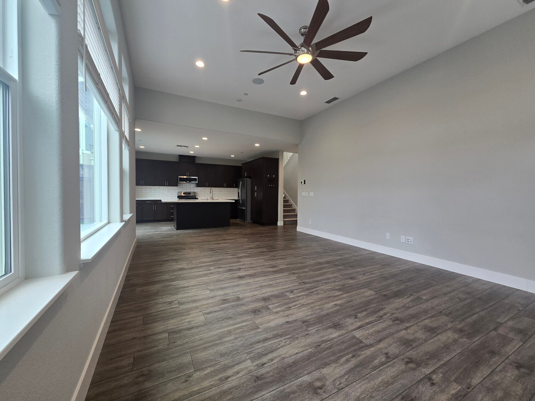 Living / great room - 1429 Brody Bird Ln