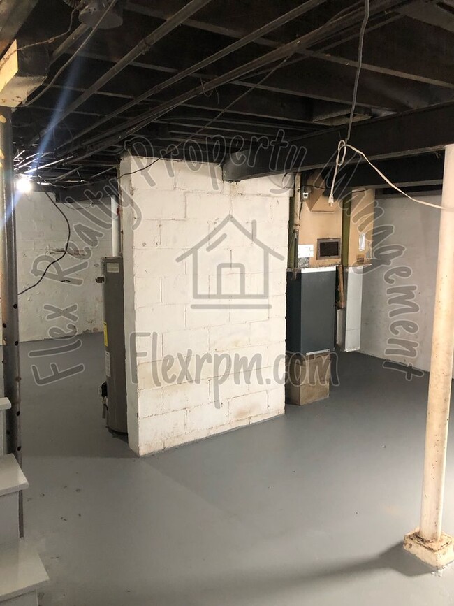 Building Photo - New on the Market....Must see this Beauty!