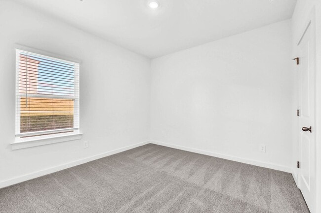 Building Photo - 2364 Woodmeadow Dr