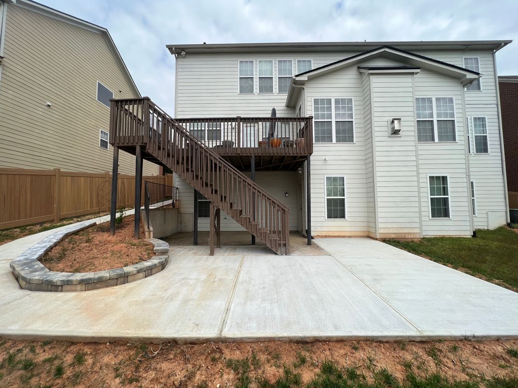 Building Photo - 3152 Daleview Way SW