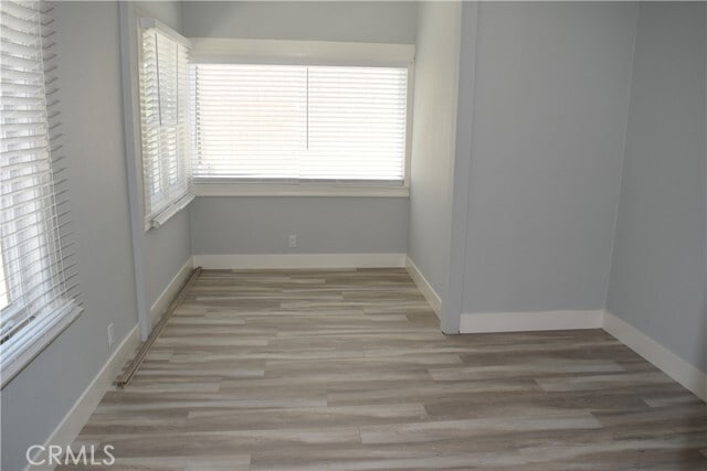 Building Photo - 552 W 22nd St