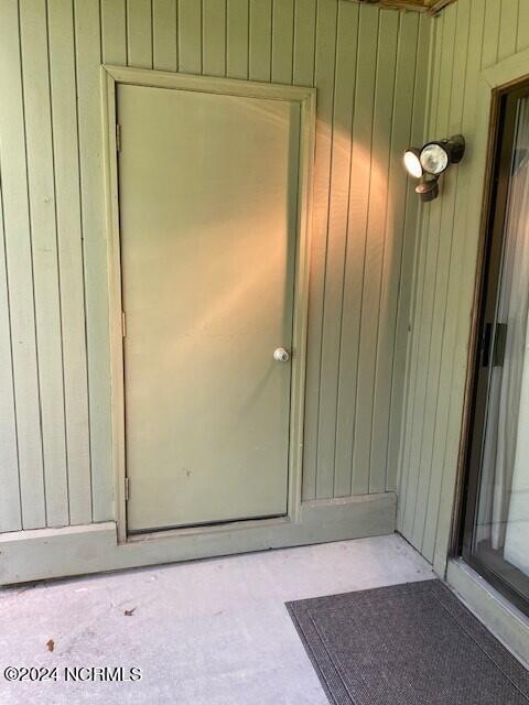 Building Photo - 3657 St Johns Ct