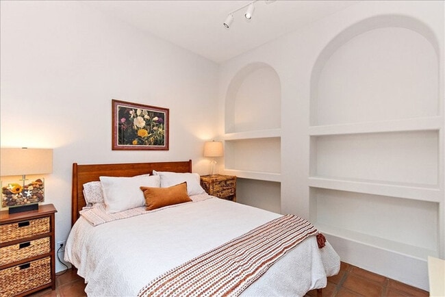 Building Photo - Desert Retreat with Private Pool, Mountain Views & Courtyard – La Quinta Cove