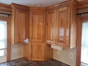 Building Photo - 69 Essex St