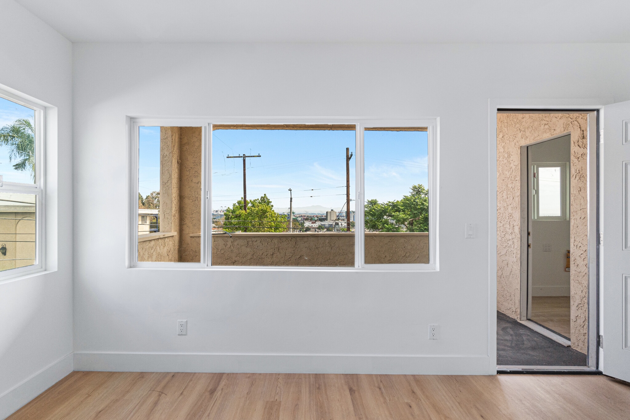 Building Photo - 301 S Cabrillo Ave