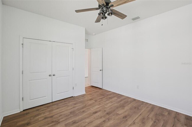 Building Photo - 10747 Laxer Cay Loop