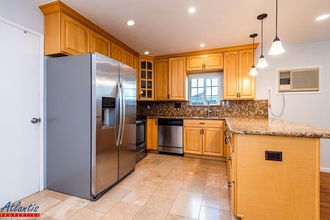 Building Photo - 3084 Balgray Ct