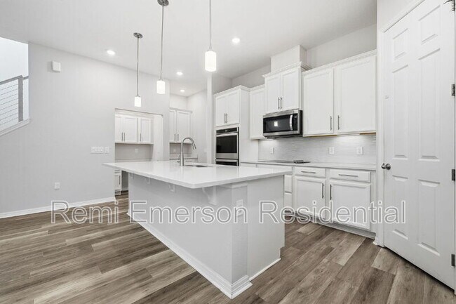Building Photo - 14942 Guava Bay Dr