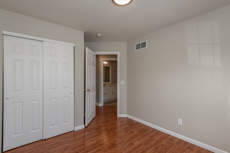 Building Photo - 145 Derek Dr