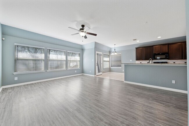 Building Photo - 369 Derby Dr