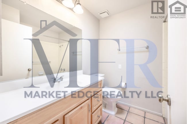 Building Photo - 4Bed/2.5Bath House at 56th/Cactus! $4499 MOVE-IN SPECIAL! Move-In Ready on 04/09/2026!