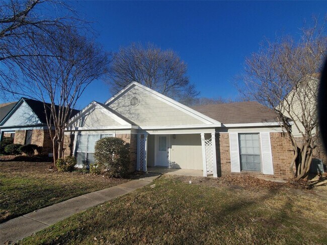 Primary Photo - Move in ready home in Mesquite!