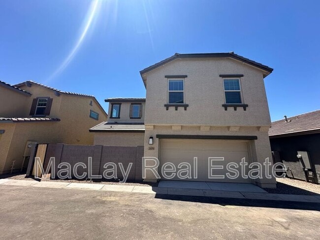 Building Photo - 3809 N 100th Dr