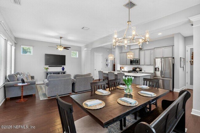 Building Photo - 120 Burlcrest Ct