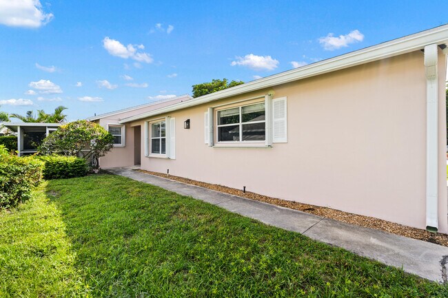 Building Photo - 1209 Pine Sage Cir
