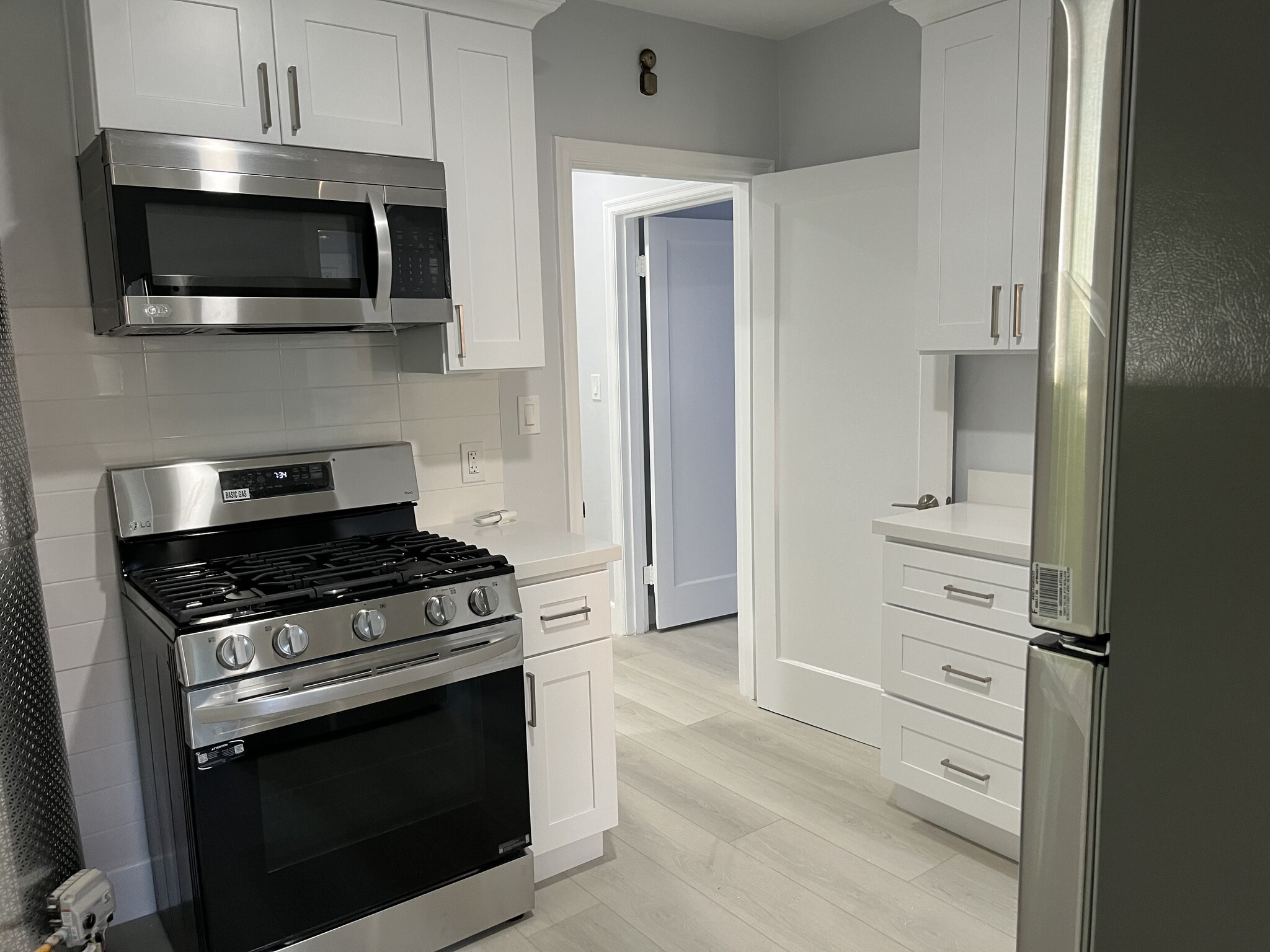 New Appliances - 2300 Pacheco St
