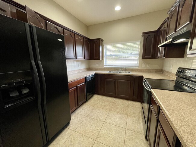 Building Photo - 1144 Andrew Aviles Cir