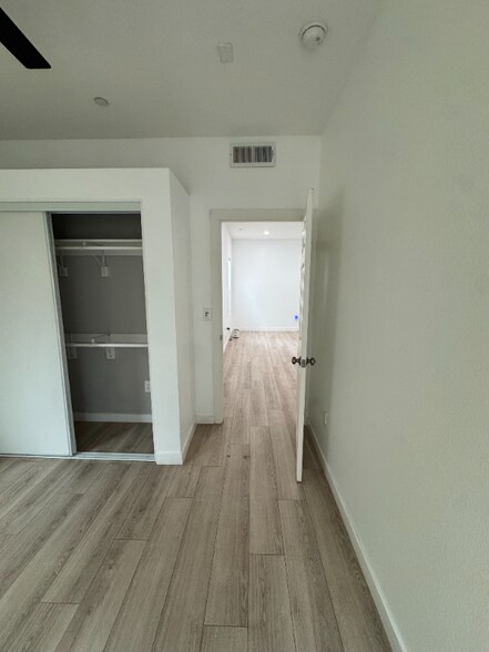 Building Photo - 532 Cesar E. Chavez Pkwy