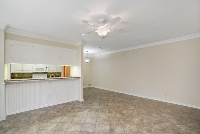 Building Photo - 2208 Indian Trail