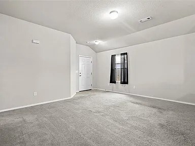 Living room facing entrance - 5018 W Claxton Cir