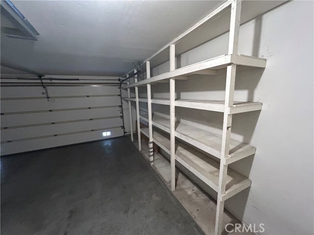 Building Photo - 2931 Plaza del Amo