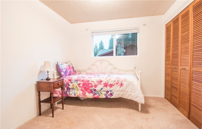 Building Photo - 17412 Palomino Dr