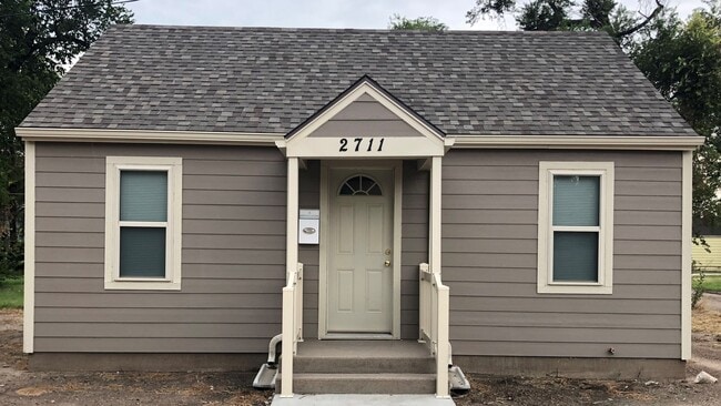 Primary Photo - 1 Bedroom, 1 Bathroom House