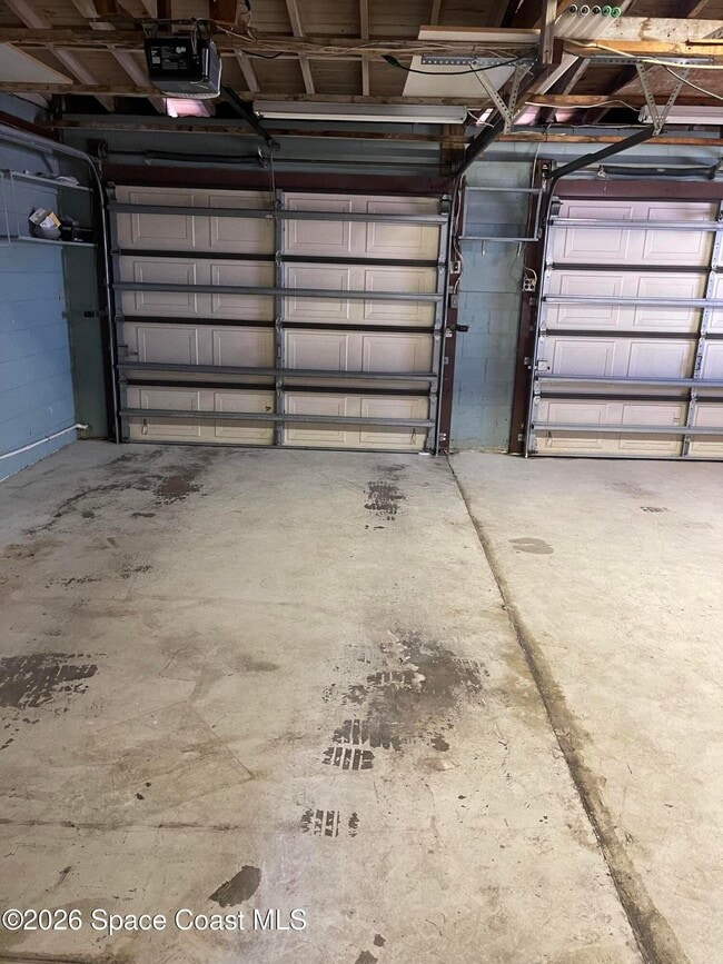 Building Photo - 1601 Virginia Dr