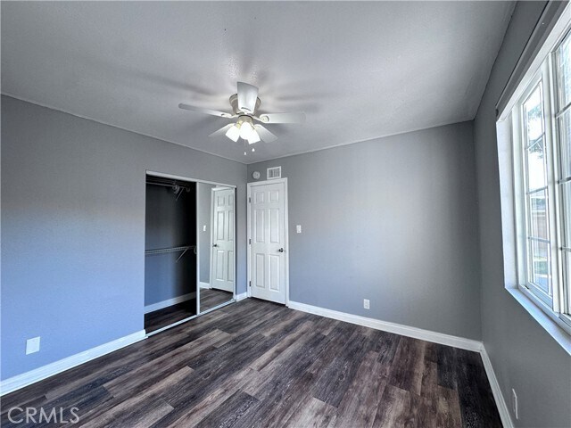 Building Photo - 8682 Camel Cir