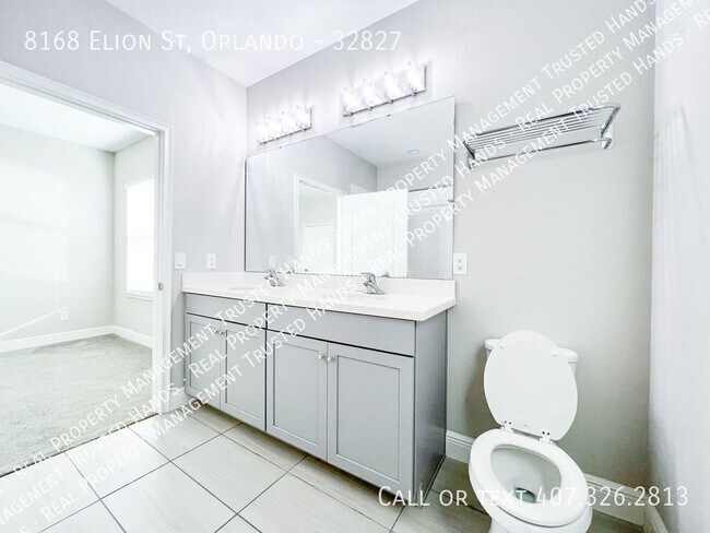Building Photo - Luxury 4-Bedroom Townhome in Laureate Park...