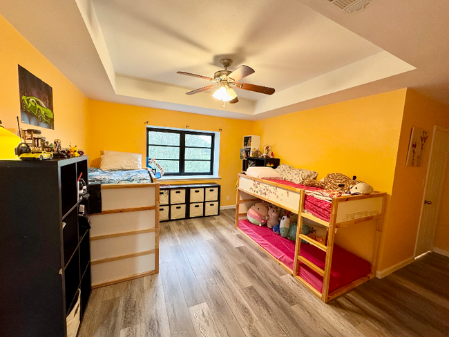 Building Photo - 709 Avenida Escandon