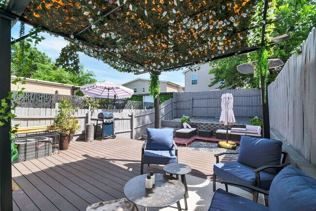 Building Photo - 5213 D St SE