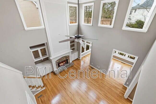Building Photo - 120 Creekside Park Dr