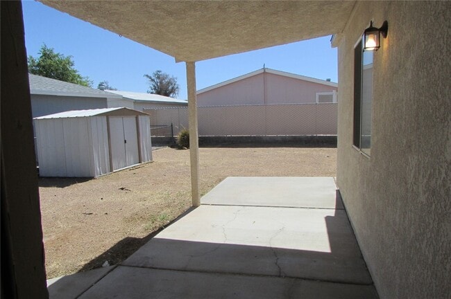 Building Photo - 548 Ramar Rd